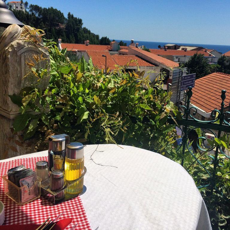 Villa Coast Of Montenegro บาร์ ภายนอก รูปภาพ